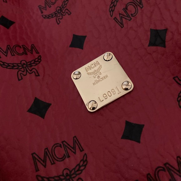 ๐ ๐ SOLD ๐ ๐ MCM Duffle Bag - Picture 2 of 11